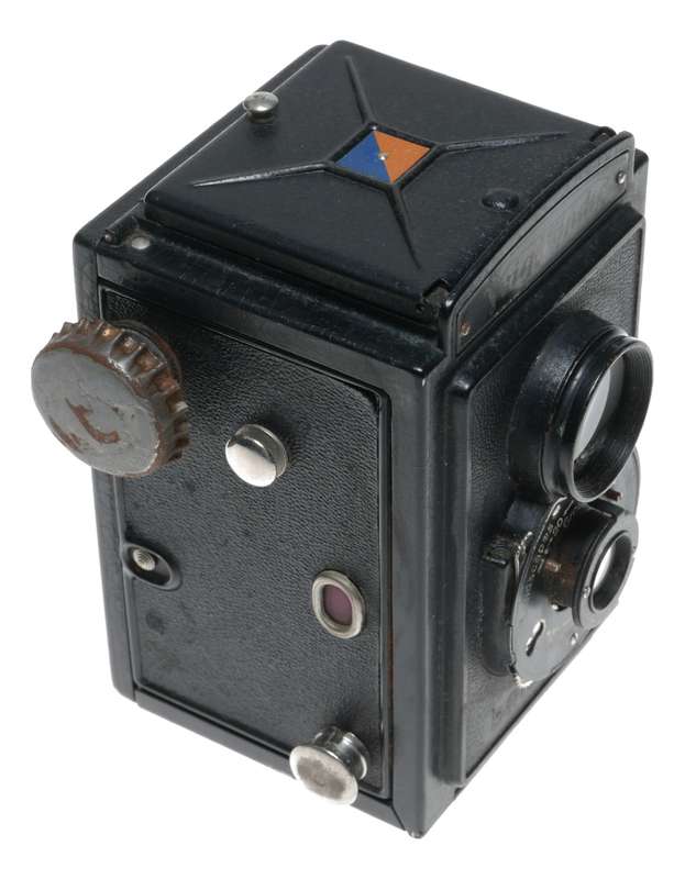 Voigtlander Brilliant Med. Format TLR 120 vintage film camera bakelite