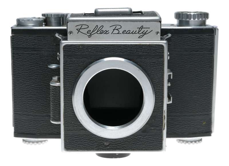 Reflex Beauty Medium format film camera body only WLF