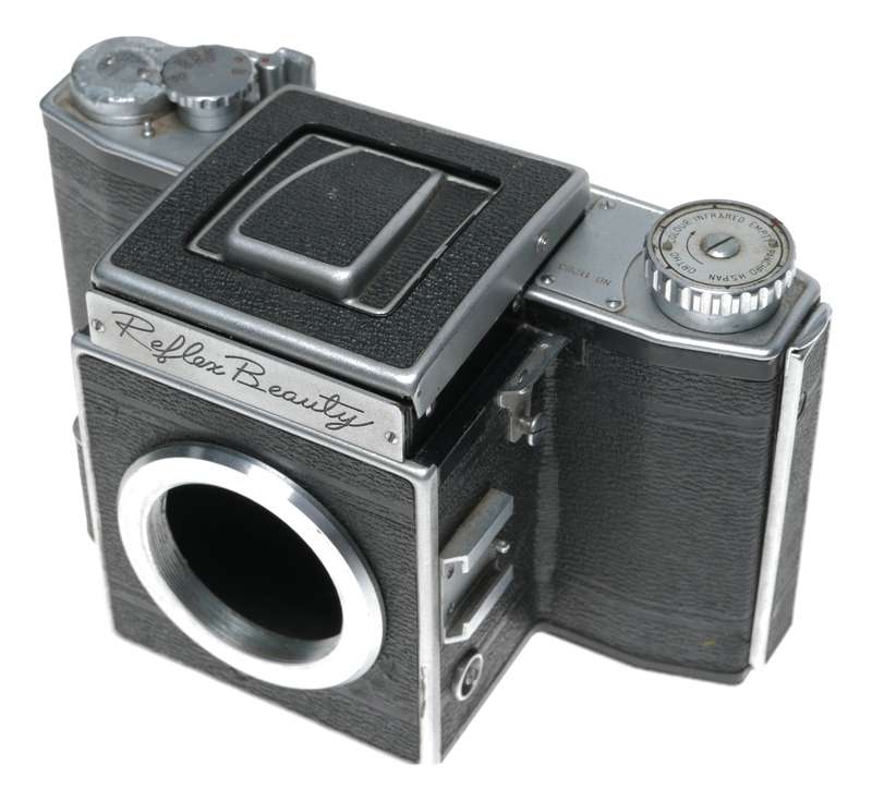 Reflex Beauty Medium format film camera body only WLF