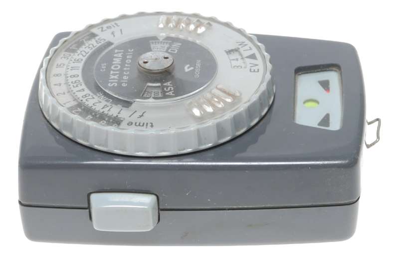 cds SIXTOMAT electronic light exposure meter hand held