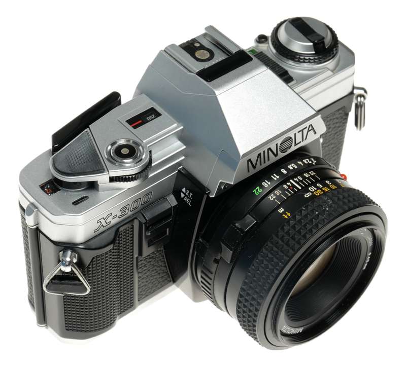 Minolta X-300 SLR vintage film camera MD Rokkor-X 50mm 1.7 set