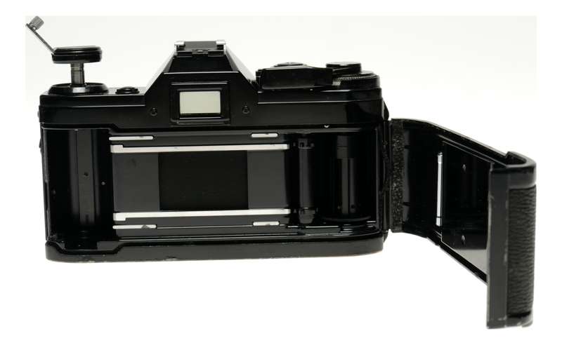 Canon AE-1 SLR vintage camera set FD 1:1.8 f=50mm S.C lens set - Canon