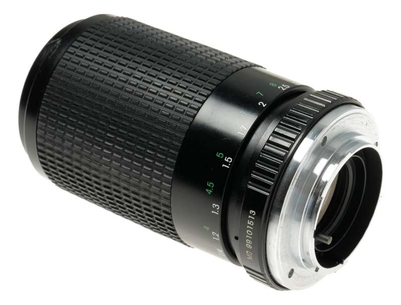 Cosina 70-210mm 1:4.5-5.6 MC Macro Zoom vintage lens