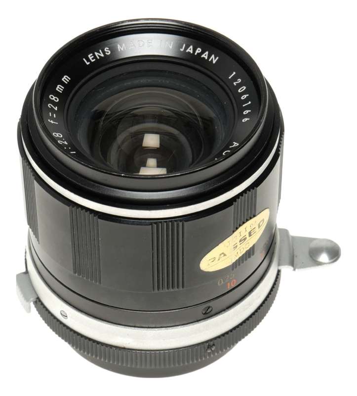 Miranda SLR Vintage lens Auto 1:2.8 f=28mm Wide angle optics