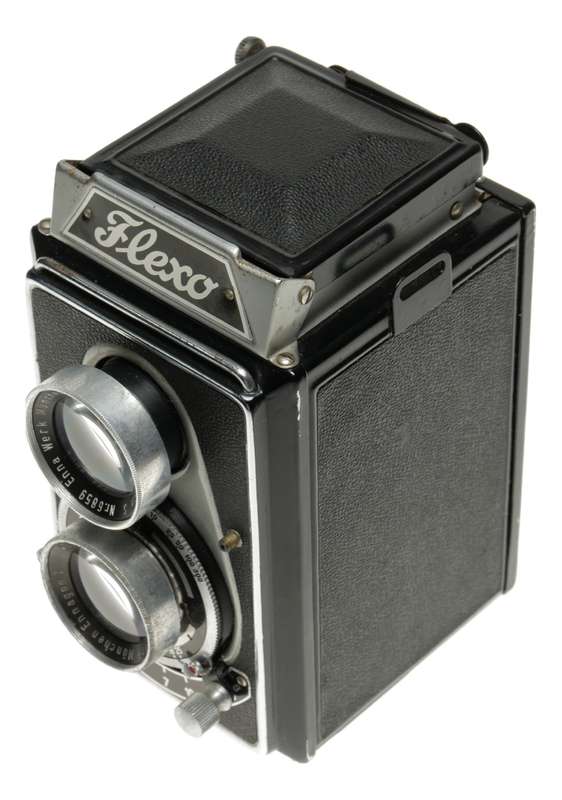 FLEXO TLR medium format film camera Ennagon 3.5/75 mm lens