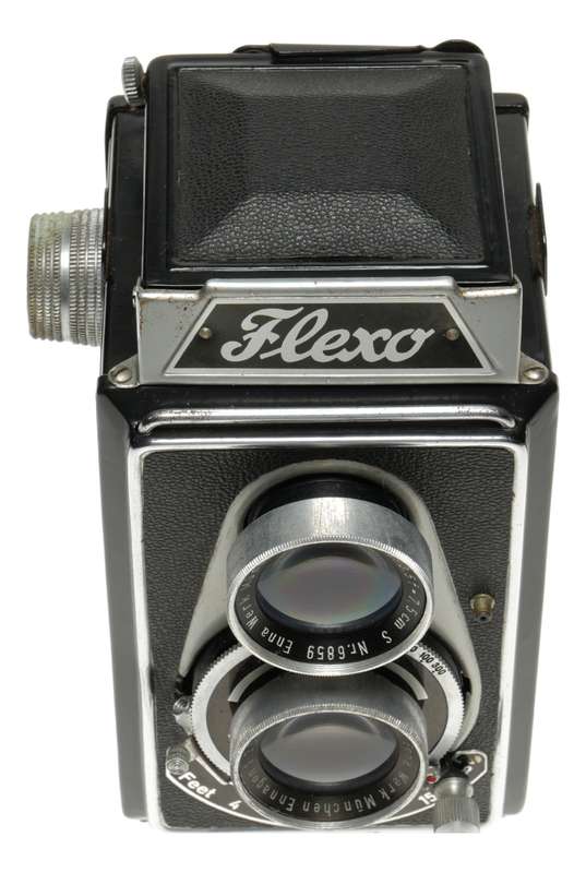FLEXO TLR medium format film camera Ennagon 3.5/75 mm lens