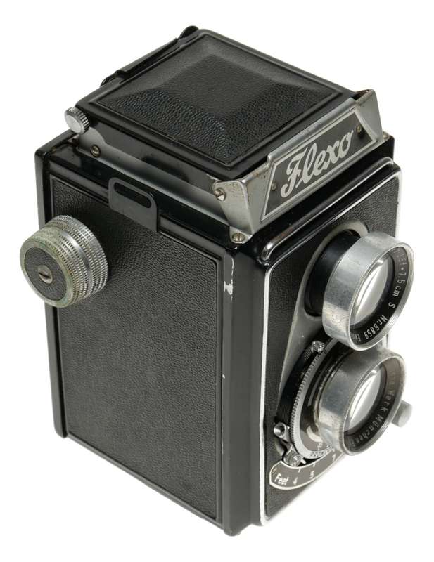 FLEXO TLR medium format film camera Ennagon 3.5/75 mm lens