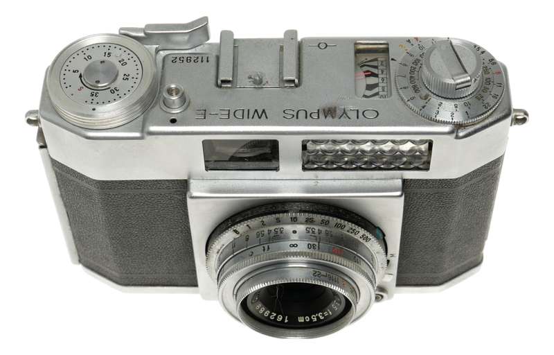 Olympus Wide-E vintage film camera Copal shutter Zuiko 3.5/3.5cm rare