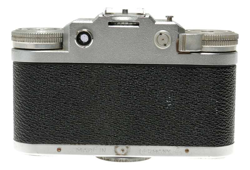 Braun Super Paxette 35mm Film RF Camera E-Staeble-Kata 2.8/45 mm`