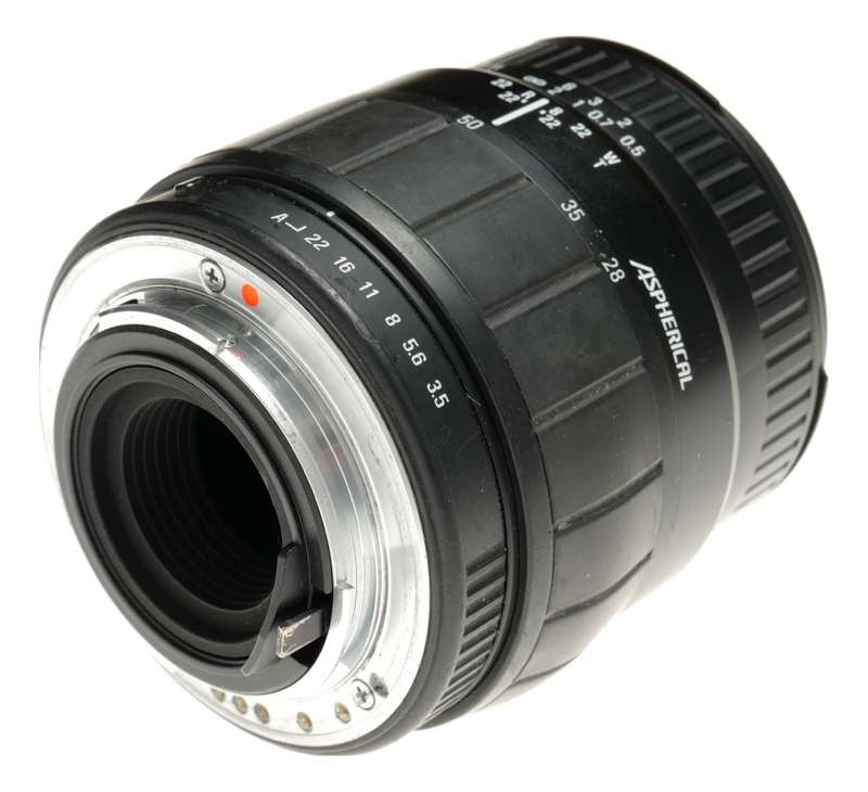 Sigma Zoom 28-80mm 1:3.5-5.6 Aspherical vintage SLR film lens