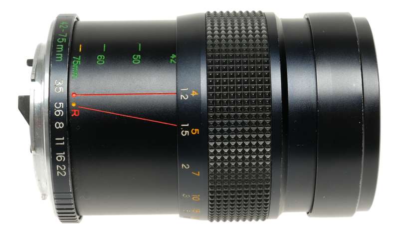 Yashica lens ML Zoom 42-75mm 1:3.5-4.5 SLR vintage film lens