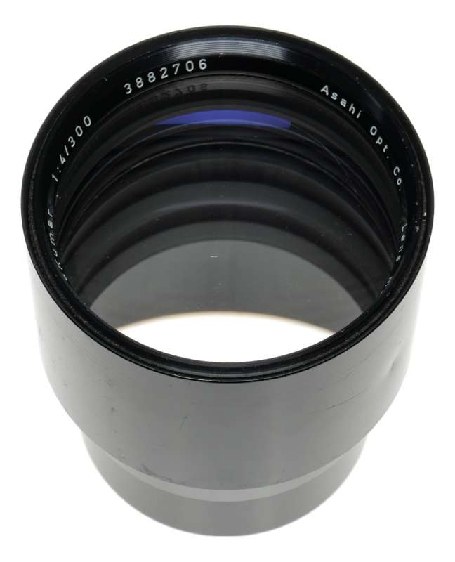 Pentax Super Takumar 1:4/300 mm front lens element f=300mm