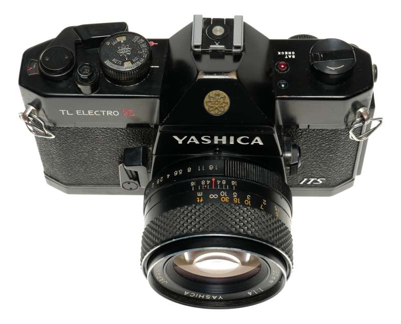 TL Electro X Yashica ITS with YASHINON DS-M 50mm f1.4