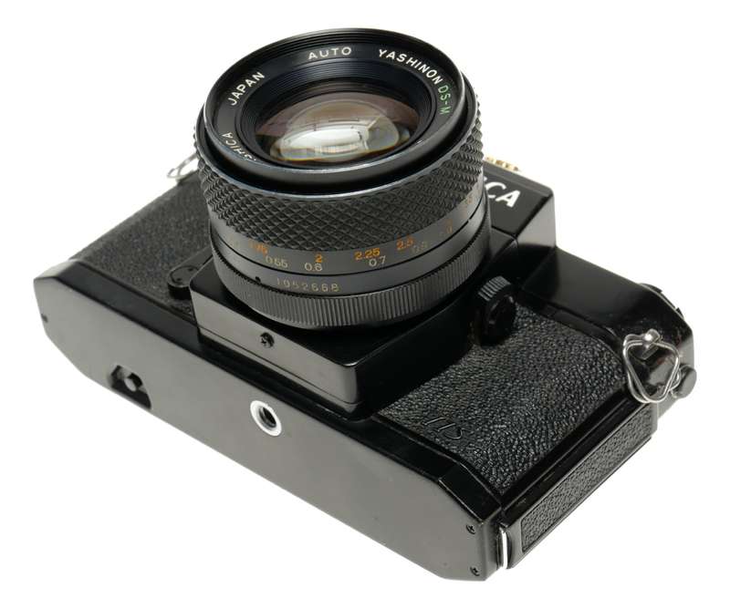 TL Electro X Yashica ITS with YASHINON DS-M 50mm f1.4