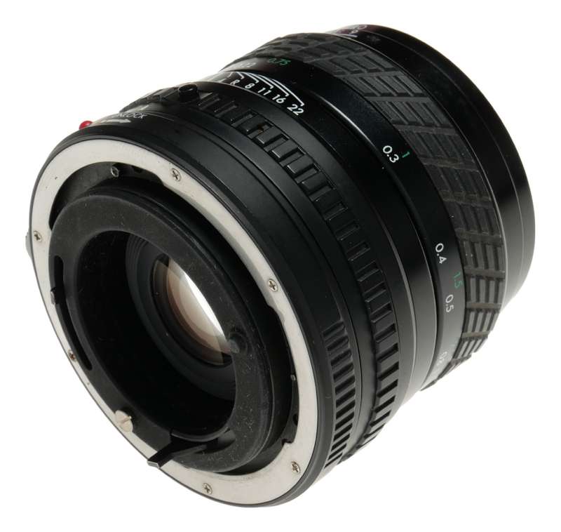 Sigma Mini-Wide II SLR camera lens FD mount 2.8/28 mm wide angle