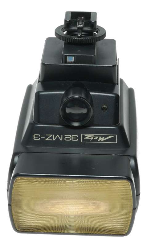 Metz 32MZ-3 Compact Camera Flash Unit Mecablitz SCA 3301