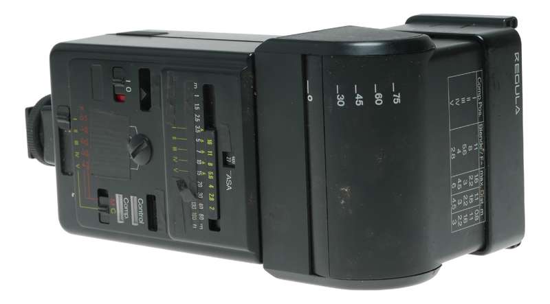 Regula Variant 740-1MFD Shoe Mount Swivel Electronic Camera Flash