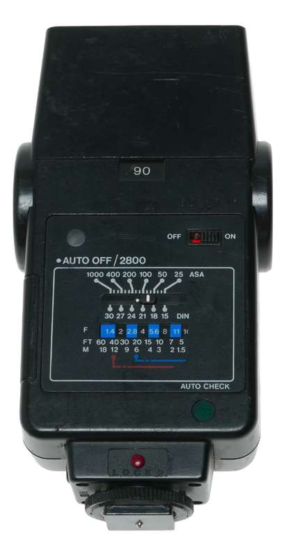 Vivitar Auto Thyristor 2800 Electronic Hot Shoe Swivel Head Camera Flash