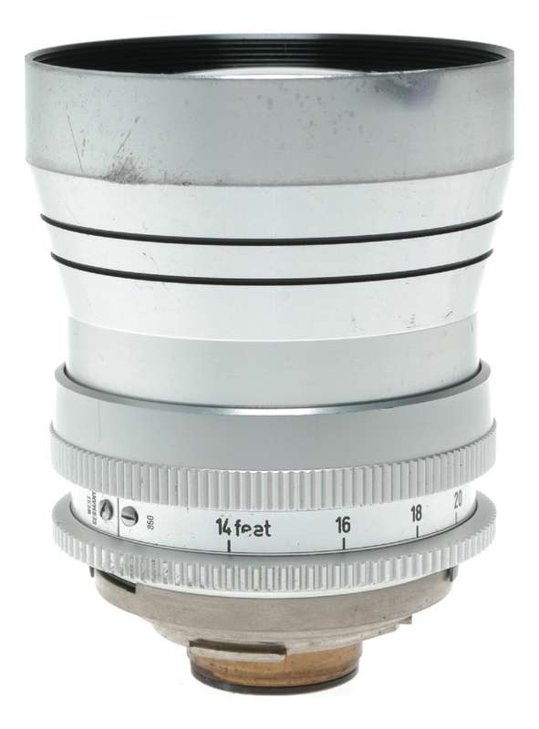 Schneider f:4/135mm Retina-Tele-Xenar SLR camera telephoto lens in keeper