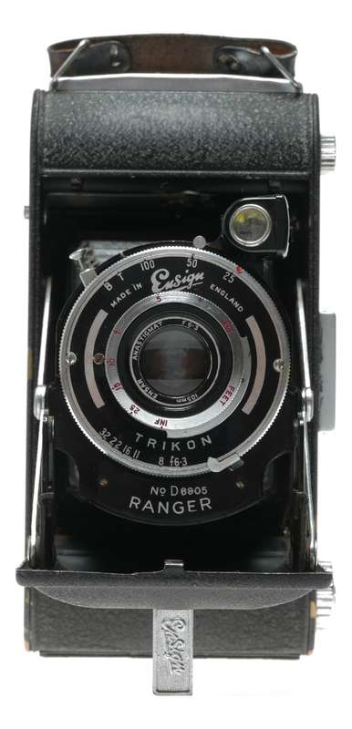 Ensign Ranger 120 rollfilm folding 6x9 camera early original black model