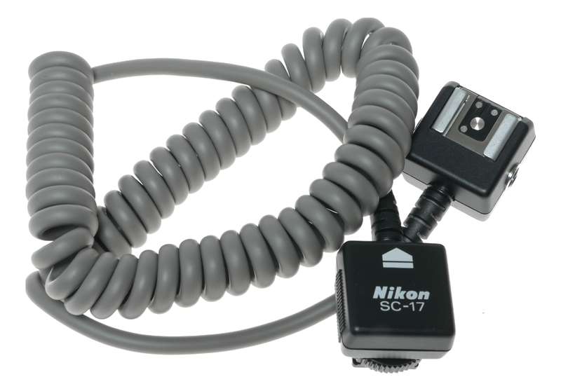Nikon SC-17 TTL camera flash hot shoe extension remote cord cable excellent
