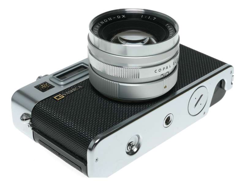 Yashica G Electro 35 film rangefinder camera Yashinon DX 1.7/45mm in original case