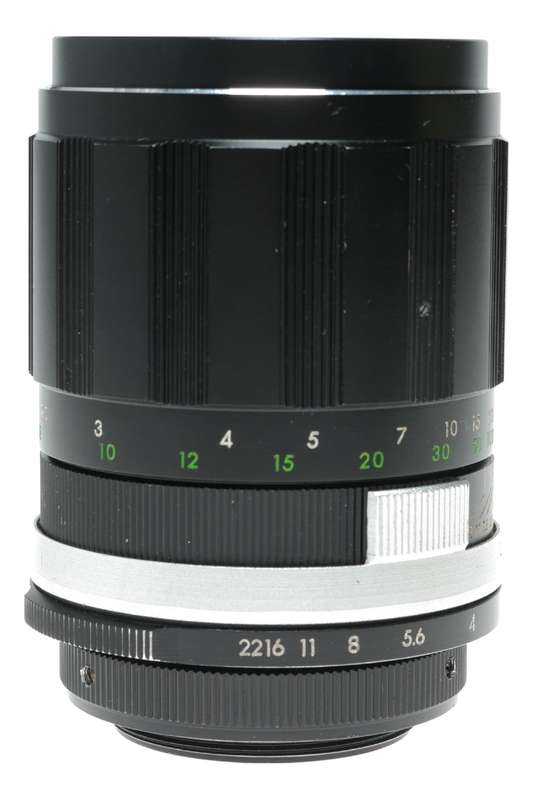 Soligor 1:2.8 135mm camera tele lens P mount M42 Universal Pentax Praktica