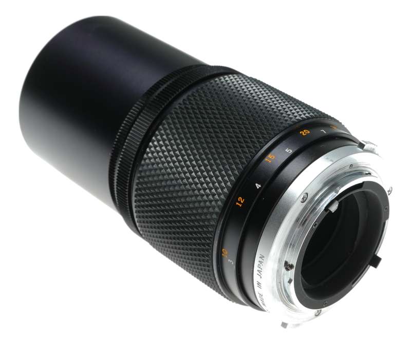 Olympus OM-System Auto-T 1:4 f=200mm E.Zuiko camera tele lens