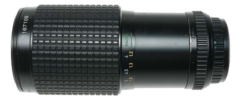 SMC Pentax-A Zoom 70-210mm macro lens fits classic 35mm film SLR camera