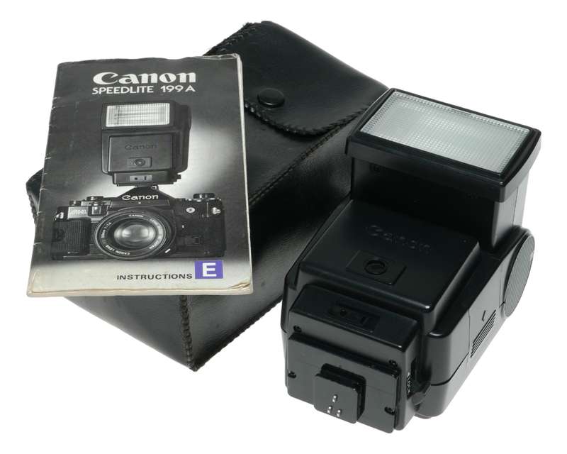Canon Speedlite 199A hot shoe tilt head film camera flash unit pouch manual