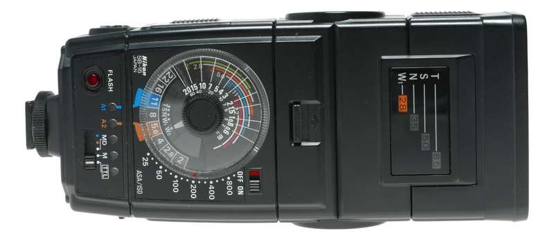 Nikon Speedlite SB-16 shoe mount swivel head camera flash unit