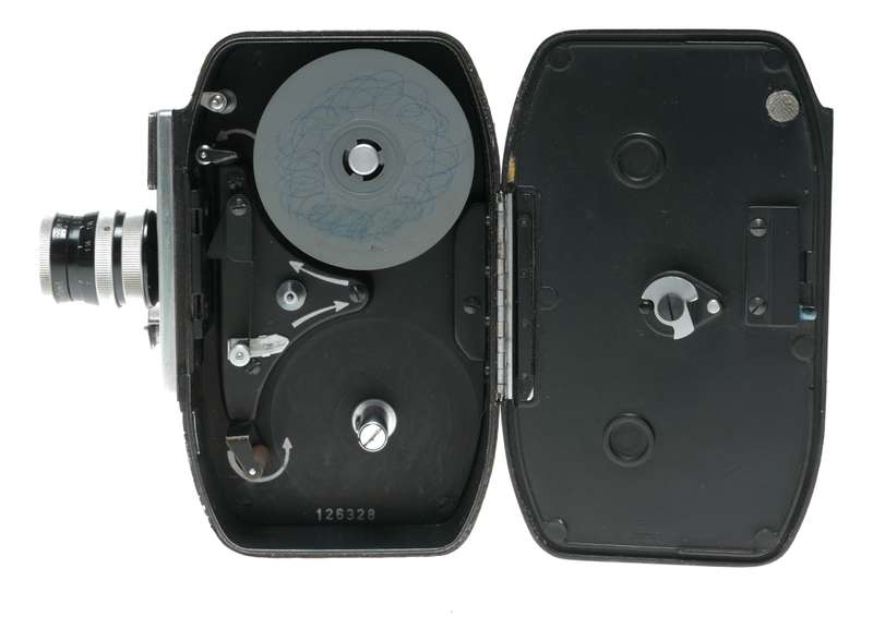 Bolex L-8 cine 8mm film movie camera later model Yvar 1:2.8 f=12.5mm