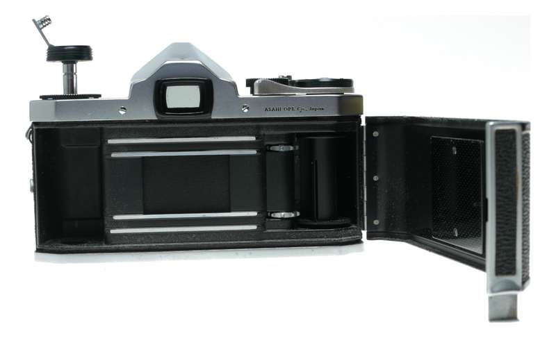 Pentax S3 35mm film SLR camera Auto Takumar 2.5/55 shade hood leather half case