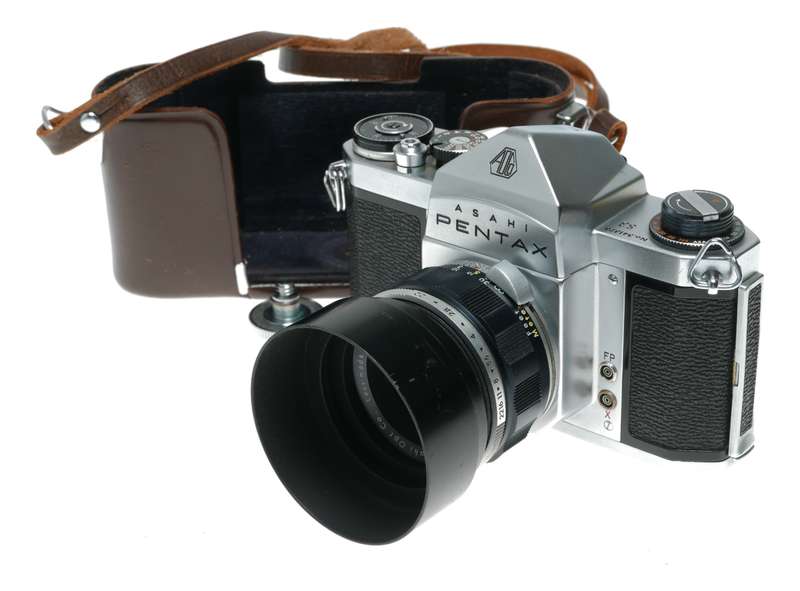 Pentax S3 35mm film SLR camera Auto Takumar 2.5/55 shade hood leather half case