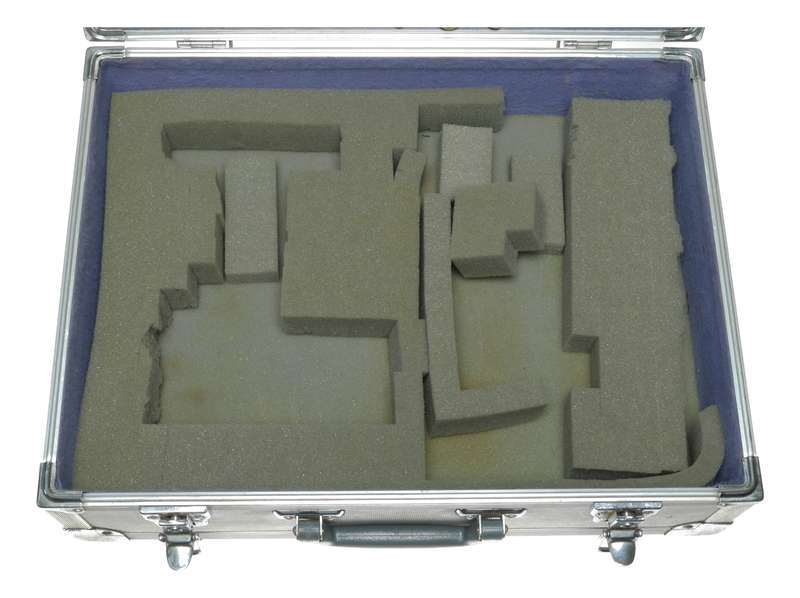 Mamiya original vintage aluminium hard flight camera photographic case
