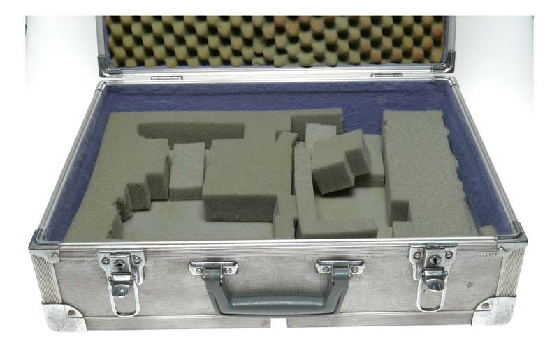 Mamiya original vintage aluminium hard flight camera photographic case