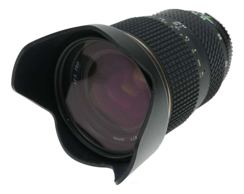 Tokina AT-X Zoom Pro Lens 28-70mm 1:2.6-2.8 Nikon AIS Mount