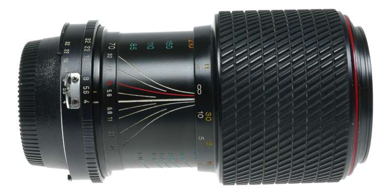 Tokina SD Zoom Lens 70-210mm 1:4-5.6 Nikon Mount