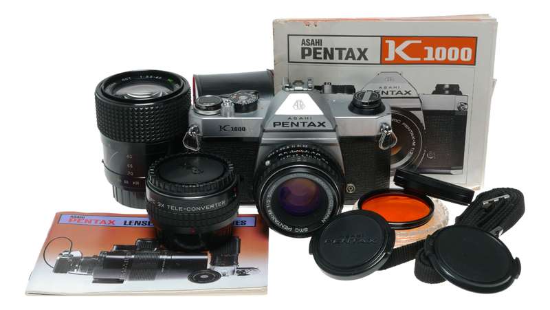 Pentax K1000 SLR Film Camera 1:2/50 SMC Lenses Tele Converter Manuals