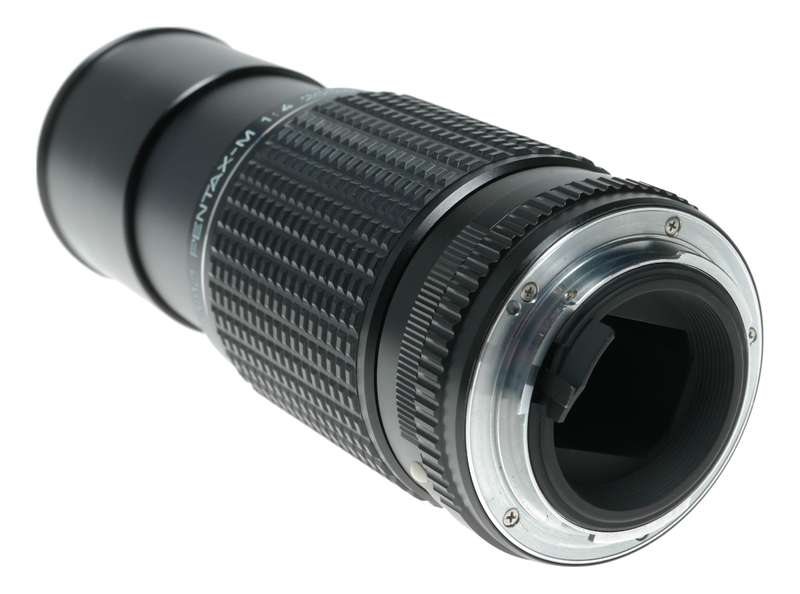 Pentax-M 1:4 200mm Macro SLR Camera Telephoto Lens Caps Original Pouch
