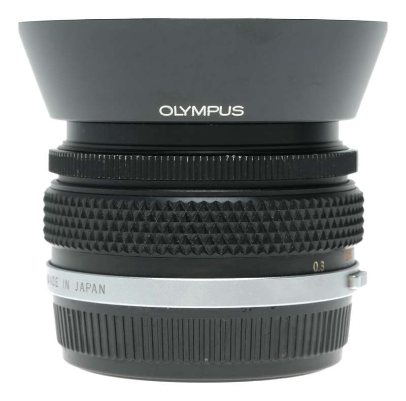 Olympus OM Auto-W 1:3.5 28mm Wide Angle Camera Lens Hood Cap Keeper