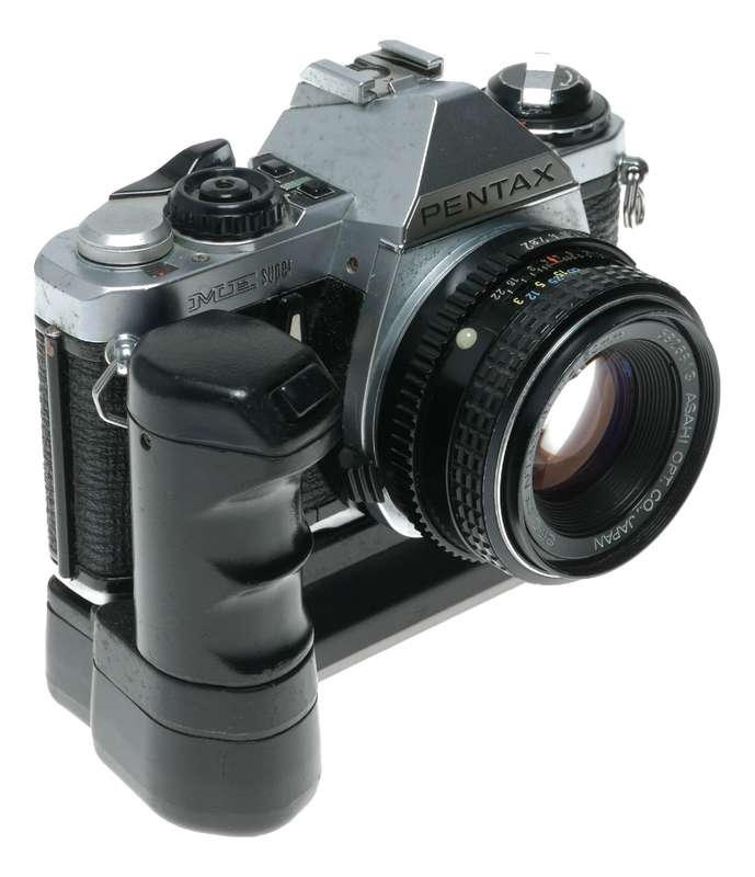 Pentax ME Super 35mm Film SLR Camera 1:2/50 Lens Motor Drive