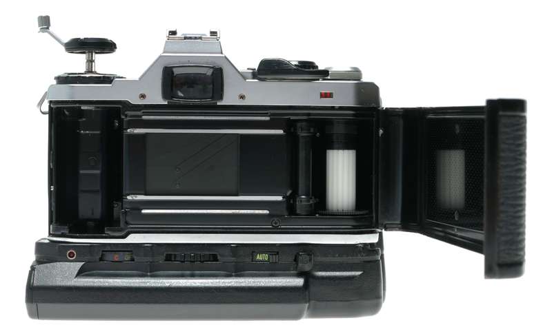 Pentax ME Super 35mm Film SLR Camera 1:2/50 Lens Motor Drive