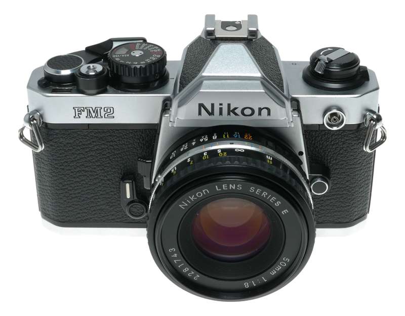 Nikon FM2 SLR Film Camera 1.8/50 Series E 2.8/28 Elicar V-HQ Macro Lenses