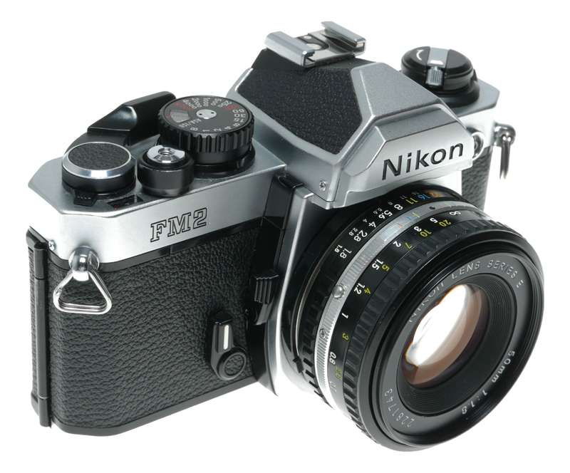 Nikon FM2 SLR Film Camera 1.8/50 Series E 2.8/28 Elicar V-HQ Macro Lenses