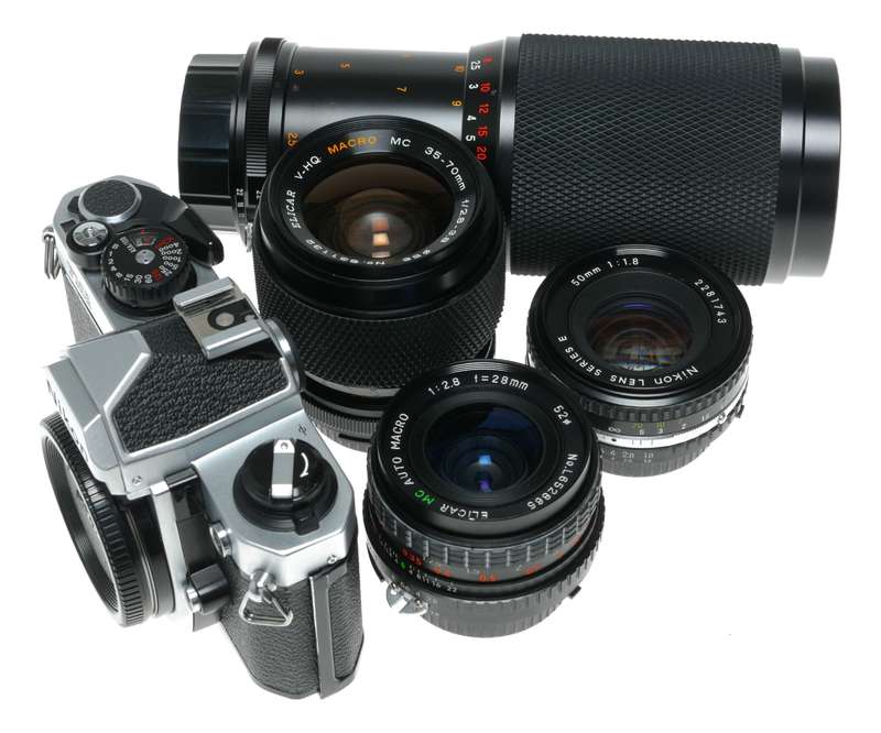 Nikon FM2 SLR Film Camera 1.8/50 Series E 2.8/28 Elicar V-HQ Macro Lenses