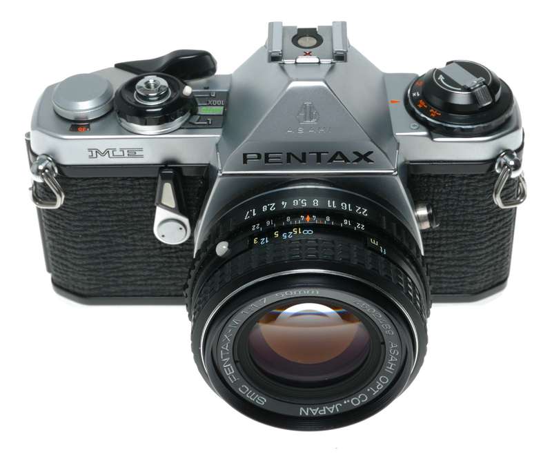 Pentax ME 35mm Film SLR Camera 1.7/50 Flight Case Auto Bellows M Accessories