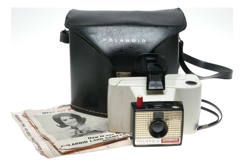 Polaroid Land Swinger Model 20 Instant Film Camera Instructions Case