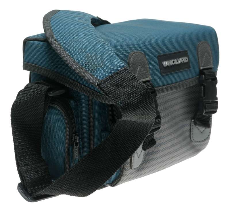 Vanguard vintage style film camera bag with strap