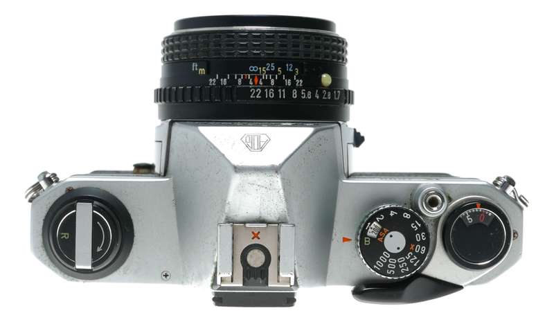 Asahi Pentax K1000 35mm Film Camera SMC 1.7/50 Lens Caps Strap